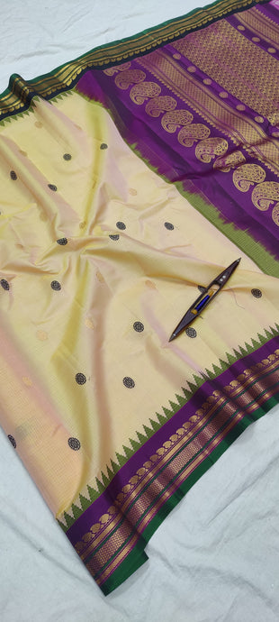 Gadwal Pure Sico Kuttu border-4_Gold with mejentha and green