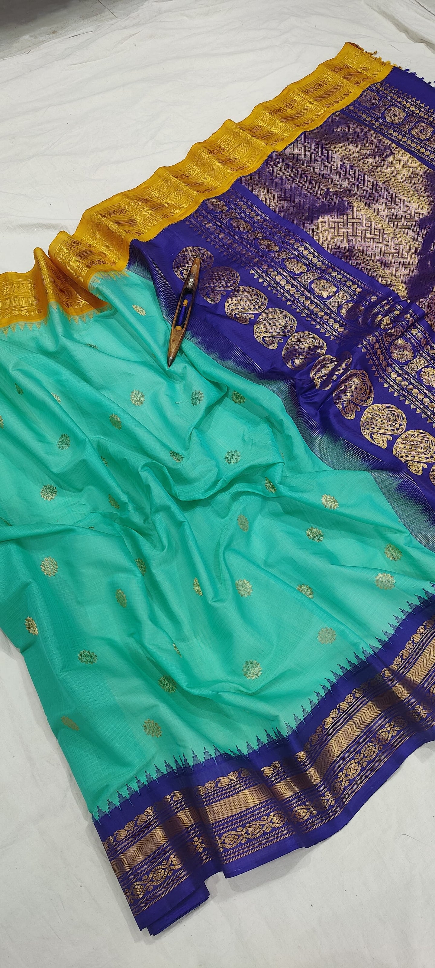 Gadwal handloom Pure Sico Kuttu border-23_seagreen  with blue and yellow ganga jamuna