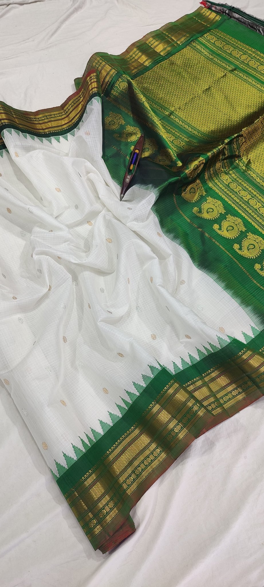 Gadwal Handloom Pure Sico Kuttu border - 24_offwhite with green - GadwalHandloom