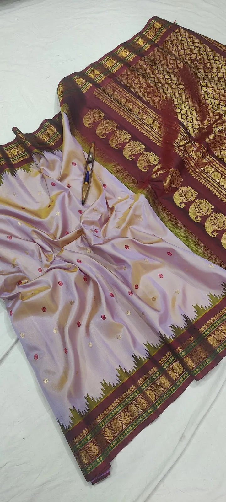 Gadwal Handloom Pure Silk Traditional Border Saree – Maroon with Lavender Double Shade - GadwalHandloom